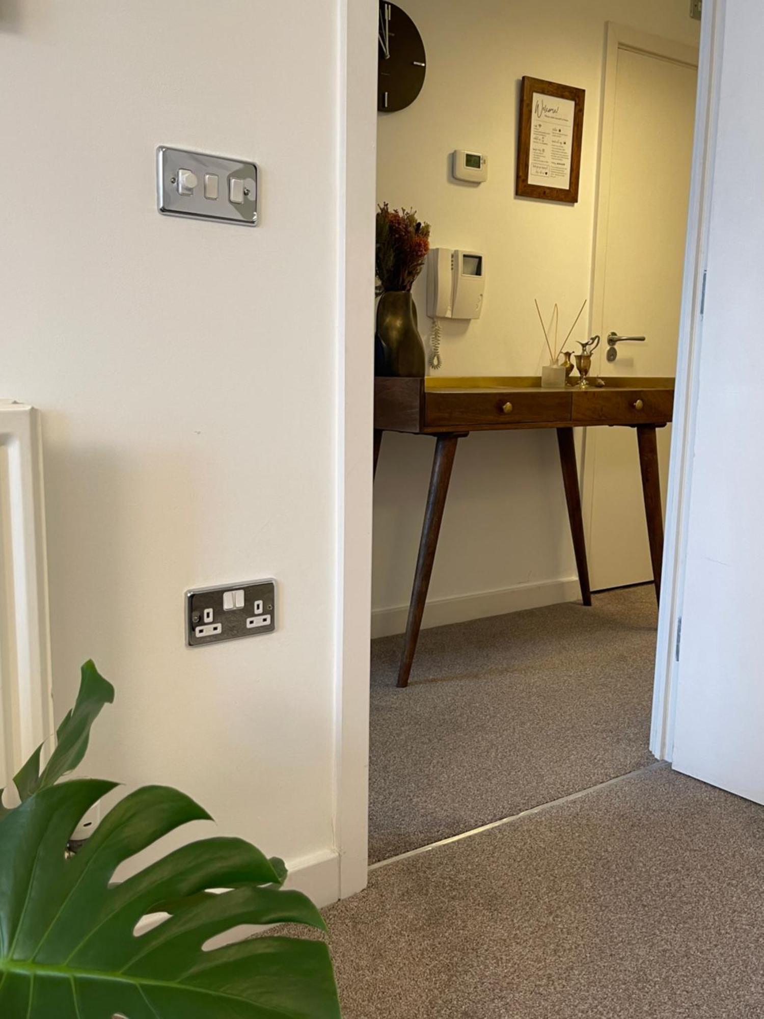Lombok Apartment Near Old Street,Islington,Angel Londra Exterior foto